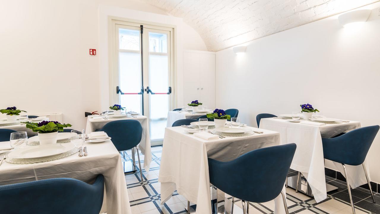 Hotel Cafe Bleu Relais